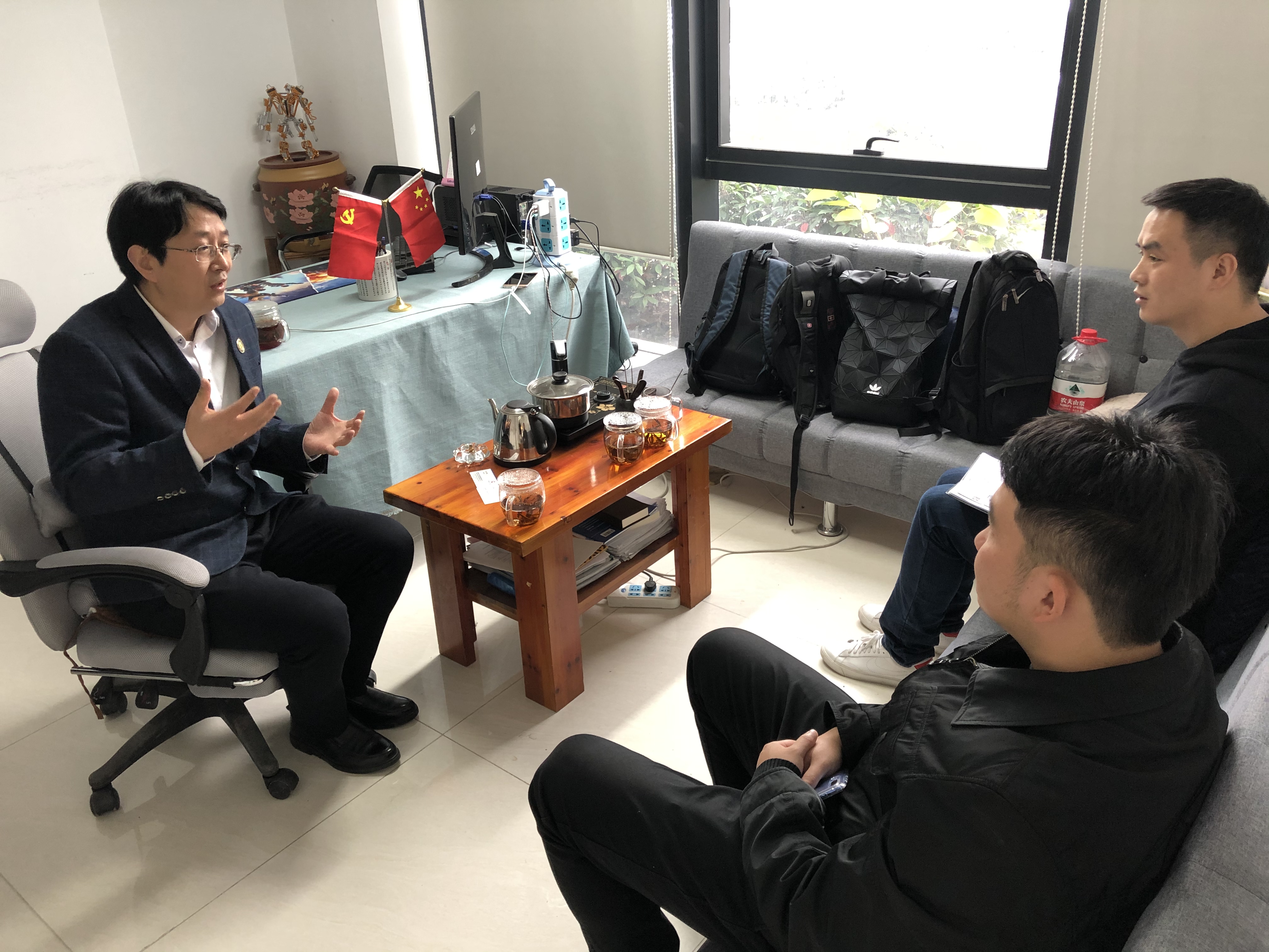 图片.jpg 图片.jpg